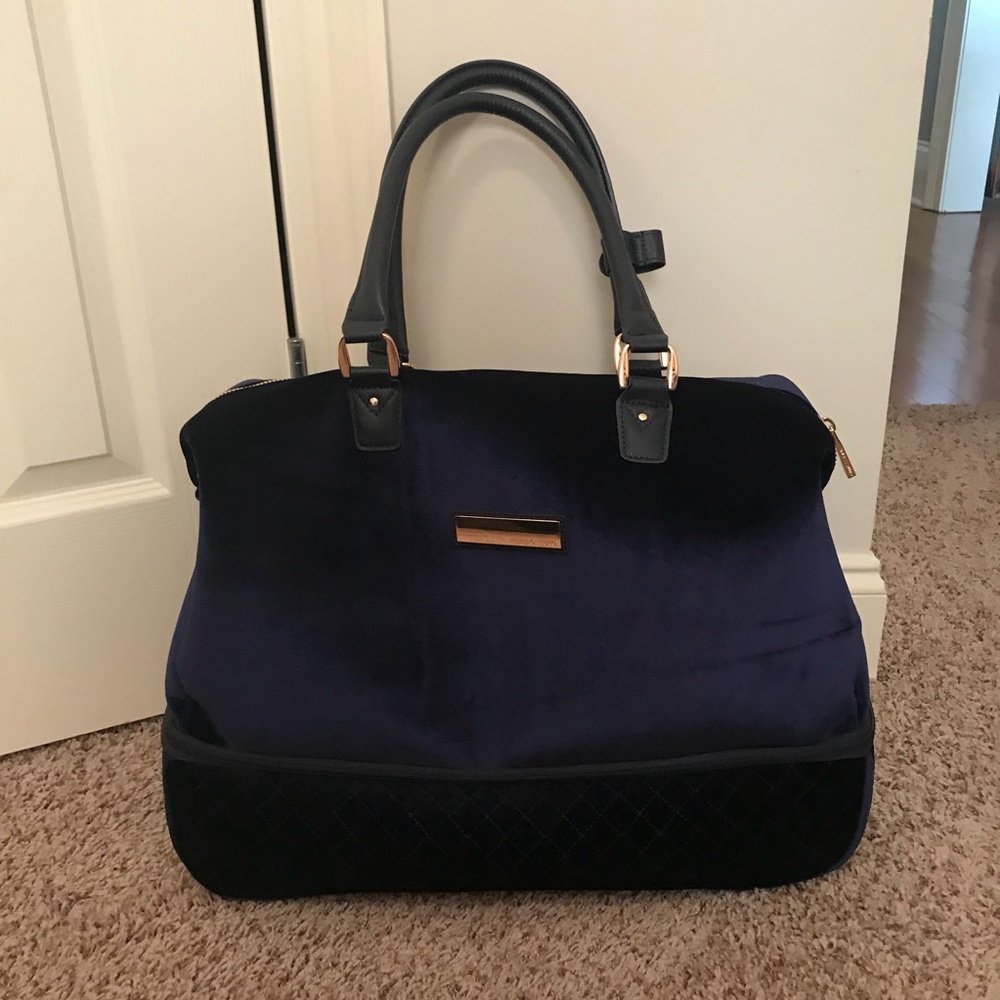 Vince camuto velvet travel duffel bag